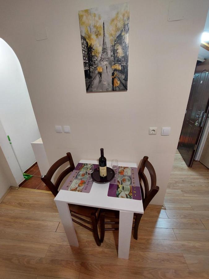 Bulevar Apartments โปชาเรวัซ ภายนอก รูปภาพ